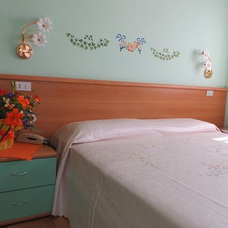 Locanda Ridevert Hotel Tione di Trento Room photo