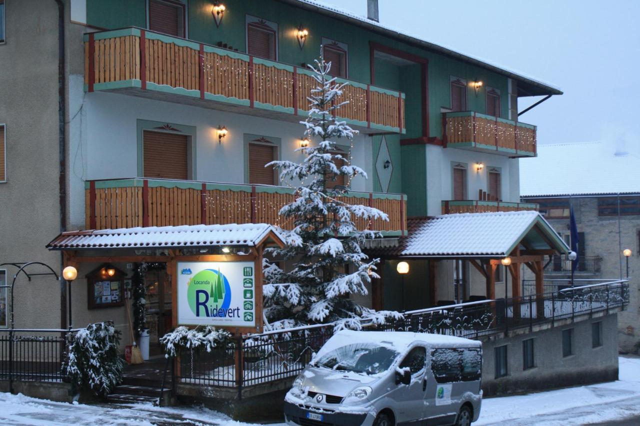 Locanda Ridevert Hotel Tione di Trento Exterior photo