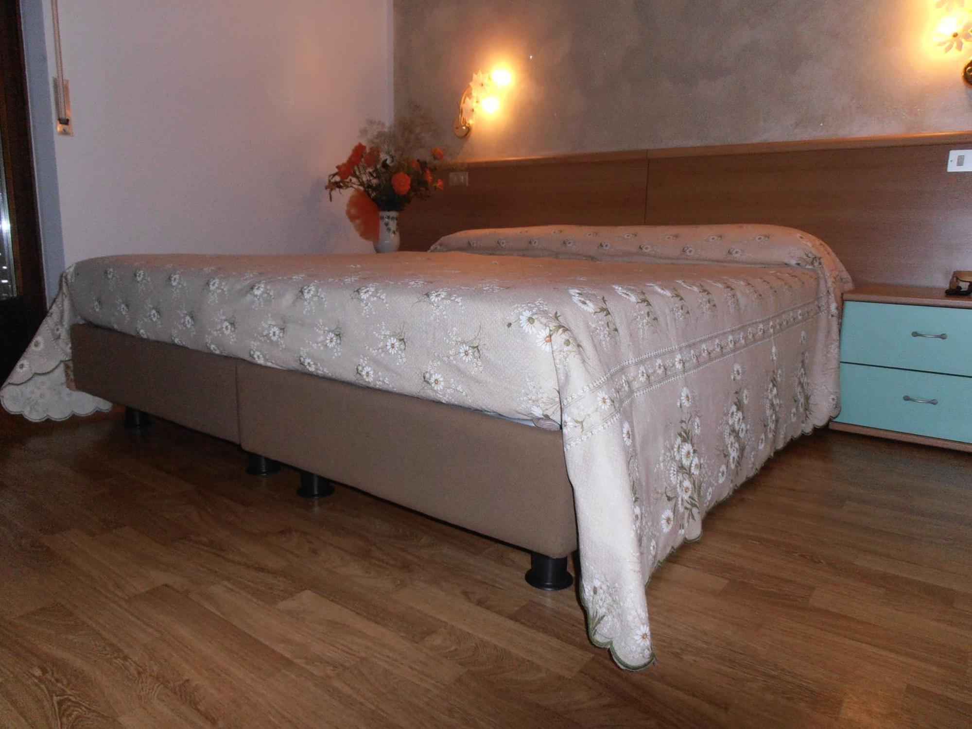 Locanda Ridevert Hotel Tione di Trento Room photo