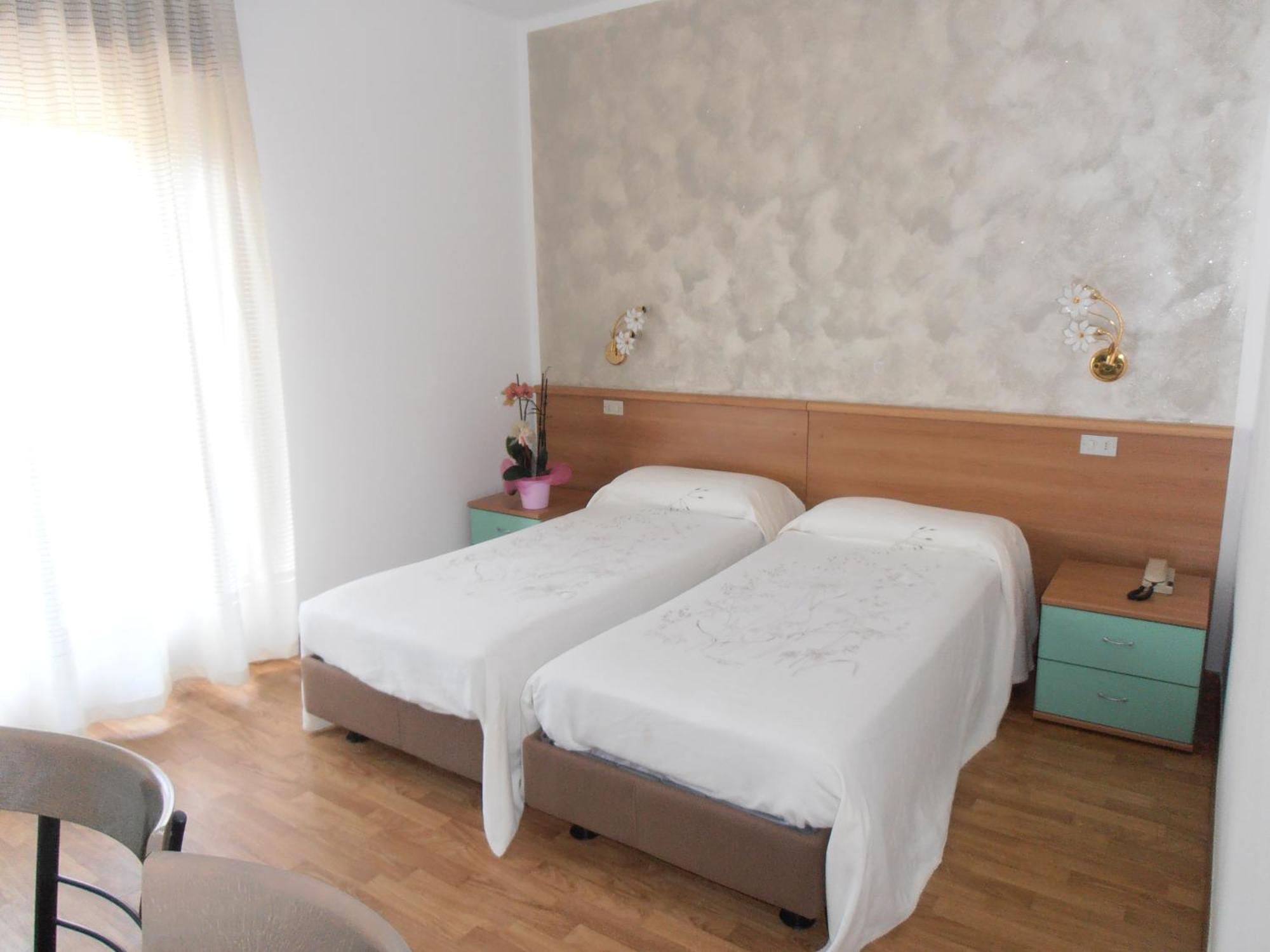 Locanda Ridevert Hotel Tione di Trento Room photo