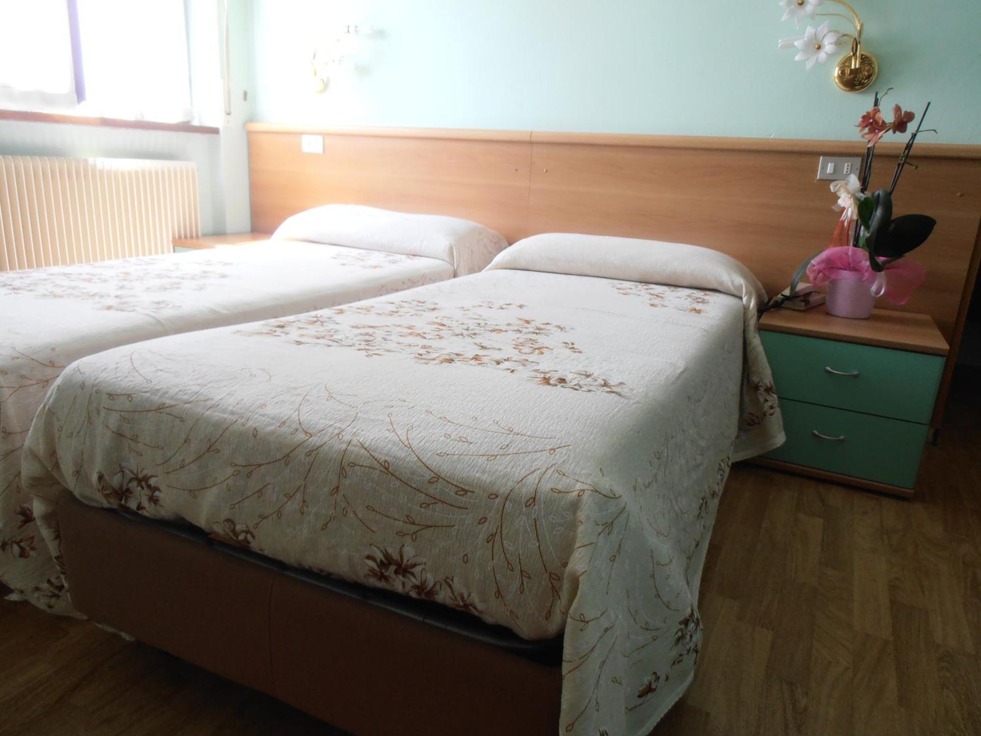 Locanda Ridevert Hotel Tione di Trento Room photo